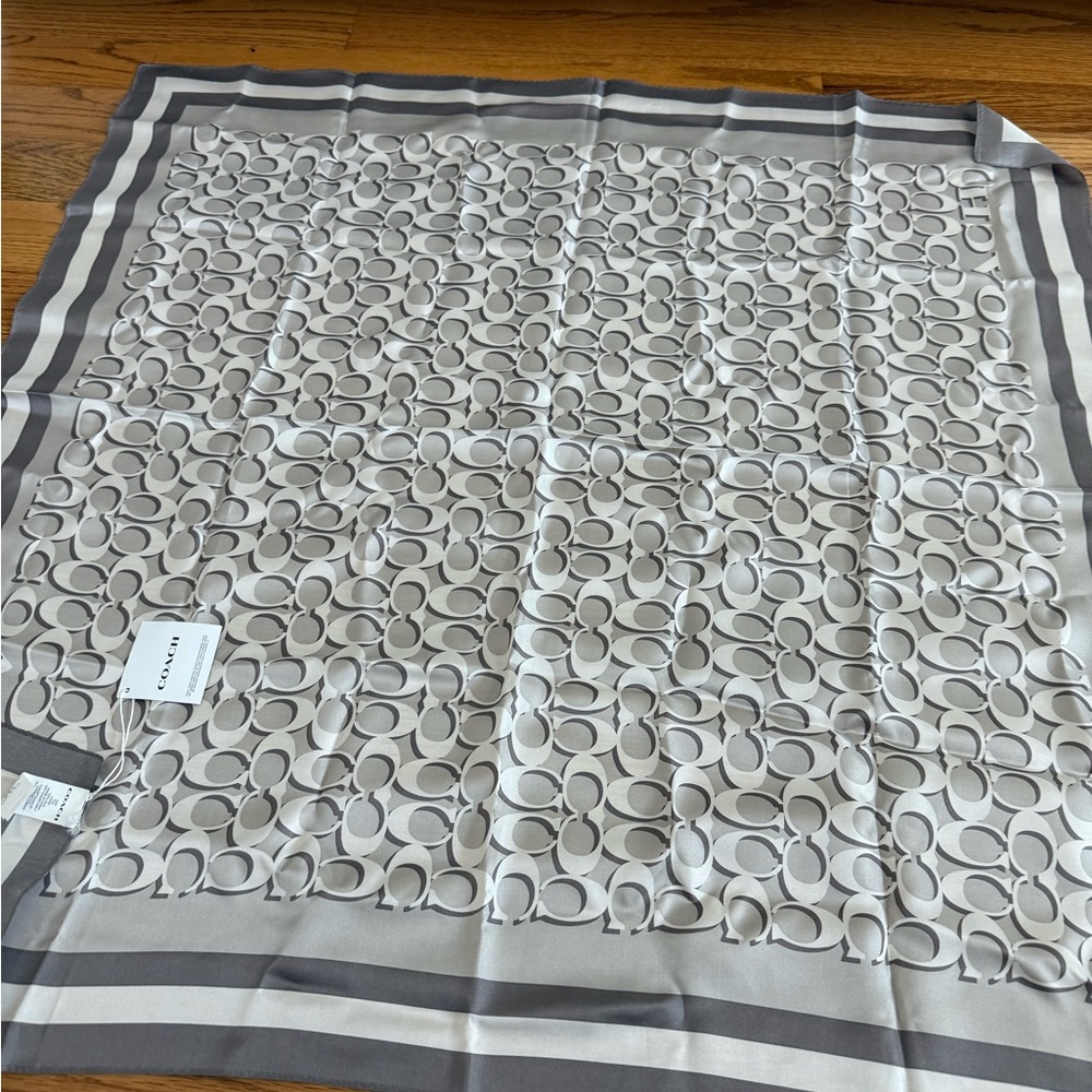 Coach Signature Pattern Scarf